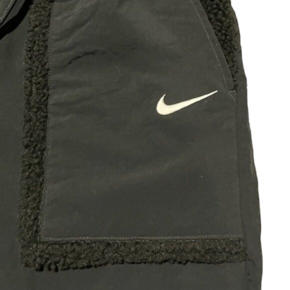 Nike NWOT Women's Sportswear Essential Woven Black Fleece Jogger High Rise Pants - Picture 7 of 14